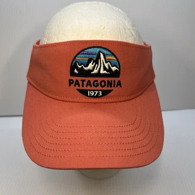 Patagonia Fitz Roy Visera Hebilla Ajustable Para Hombres Coral Rosa Sombrero Gorra Exterior Foto 1 de 4
