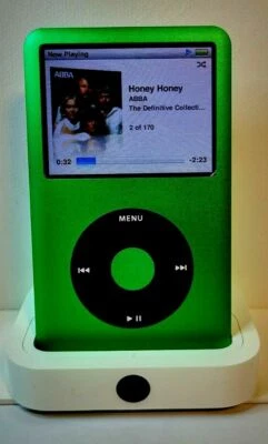 NEW, Apple iPod Classic 7th Generation 256GB 512GB 1TB 2TB MP3 - Latest Model - Image 1 of 4