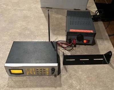 Radio Shack Pro-2096 Digital Trunking Scanner  Full Setup 13.8 V Power & Antenna - Image 1 of 4