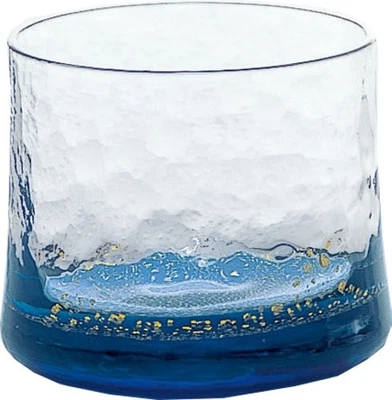 Taza de horno Yachiyo vaso de sake frío redondo azul con hoja de oro hecha a mano en Japón con Foto 1 de 4