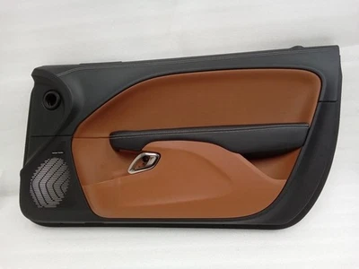 Dodge Challenger Hellcat 2015-2023 panel de puerta interior derecho marrón 6TR481V5AA Foto 1 de 4