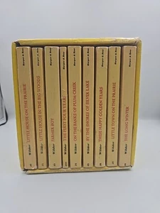 Vintage Laura Ingalls Wilders kleines Haus Bücher kompletter Satz von 9 mit Box (1971) - Bild 1 von 8