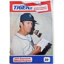 Autographed Detroit Tigers Baseball Vintage 1973 Souvenir Scorebook and Program