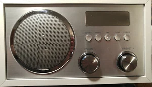 Terris Audio DAB+ Nostalgie Radio UKW PLL m. RDS USB AUX IN Bluetooth 2.1 OVPNEU - Bild 1 von 6