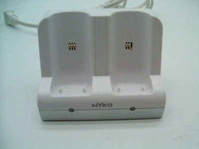 NYKO Wii Dual Controller Battery Charger Station Item 87000-A50 - Image 1 of 4