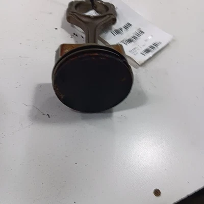 Jeep Cherokee Single Piston With Connecting Rod   3.2 2015 2016 2017 - Image 1 of 4