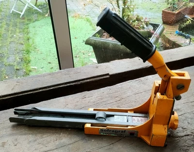 Agrafeuse manuelle cartons emballage Machine scellage professionnelle - Photo 1/4