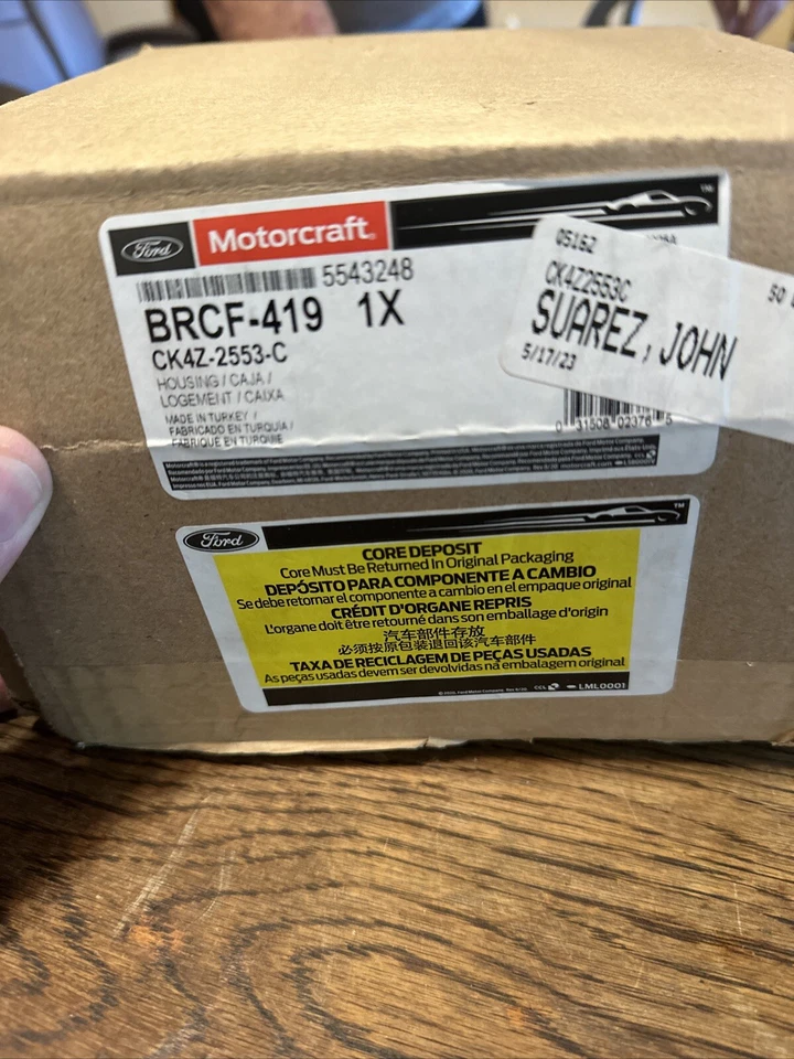 Pinza de freno trasera del lado del conductor para Ford Transit-350 HD 15-18 Motorcraft BRCF419 Foto 1 de 1