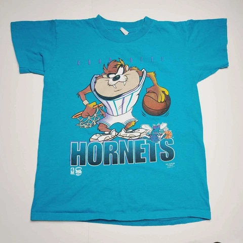Vintage 90's Taz Charlotte Hornets NBA T-Shirt Youth Size Medium (10-12) Cover
