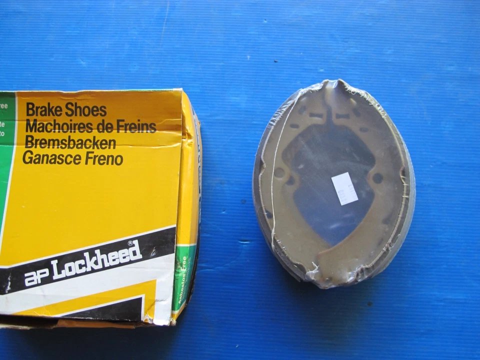 Zapatas de Freno Trasero Ap Lockheed para Suzuki Alto, Guardabosques, Santana - Imagen 1 de 1