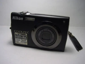 Nikon COOLPIX S4000 12.0MP Digital Camera - Black - Picture 1 of 15