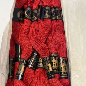 Clarks 19 Skeins Red 047 Cotton 8 Metros Unused Embroidery Floss 6 Ply - Picture 1 of 3