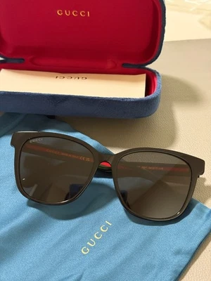 Gucci GG0417SK 001 Black Red Green Square 56 mm Men's Sunglasses - Image 1 of 4