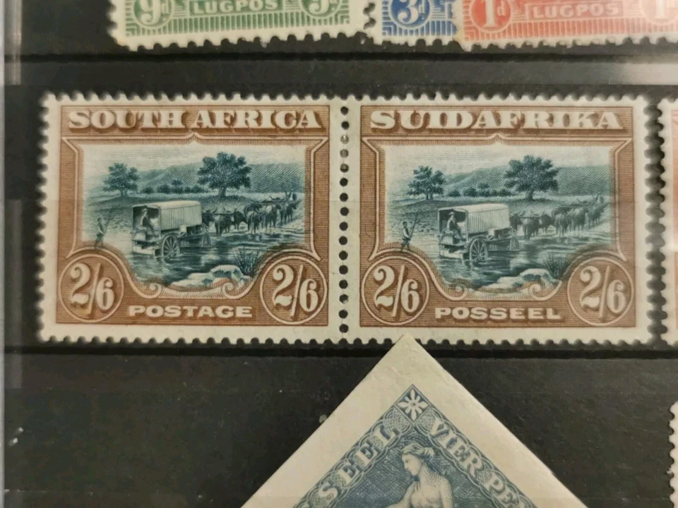 Timbres Afrique du Sud 1930-1936 SA50 Y&T 45 et 54 se tenant. - Image 1 of 1