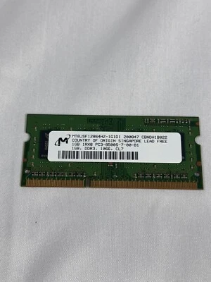 Micron MT8JSF12864HZ-1G1F1 1GB 204Pin Unbuffered SO-DIMM Non-ECC DDR3 1066MHz - Image 1 of 2