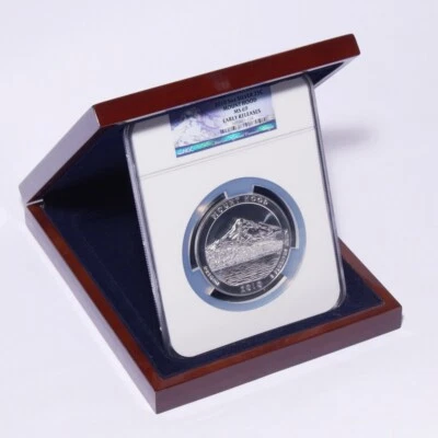 2010 Silver 5oz America the Beautiful Oregon Mount Hood NGC MS69 Early Releases - Image 1 of 4