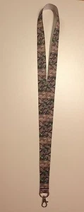 TITULAR DE LICENCIA DE CAZA REALTREE 4 SOPORTE DE IDENTIFICACIÓN O INSIGNIA CON VERTICAL U HORIZONTAL - Imagen 1 de 7