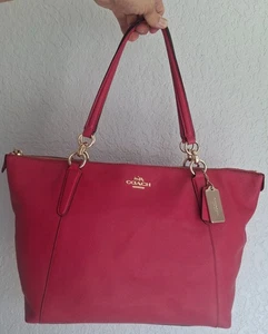 Coach Schultertasche Ava rot genarbtes feines Leder groß - Bild 1 von 13