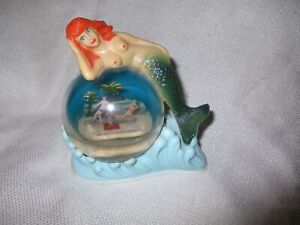 Weeki Wachee Snowdome Snow Globe Souvenir 1960s Vintage Mermaid florida souveni