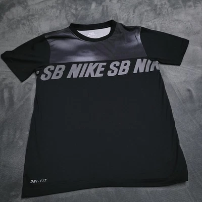 Nike SB Dri Fit Camisa Negra Gris Juvenil Grande Manga Corta Skateboarding Foto 1 de 4