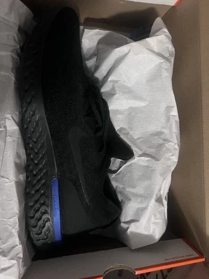 Epic React Flyknit - Image 1 of 4