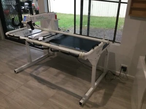 Simply sixteen, quilting machine , channel locks, bobbin winder , longarm - Picture 1 of 24
