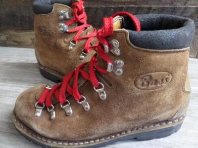 vintage ITALY made BASS hiking MOUNTAINEERING boots 7 US womens VIBRAM - Image 1 of 4