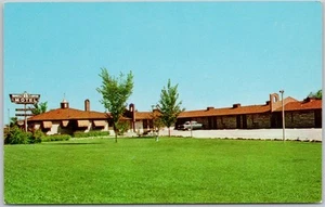 Bronze Lantern Motel Davenport Iowa US Hwy 6 IA USA Postcard H72 - Picture 1 of 2