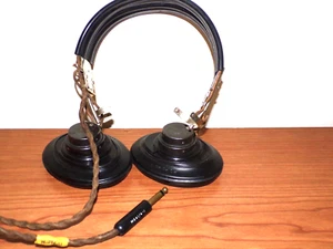 Vintage Military Headset MS75128-1 Ear Pads and M641/4-1 Plug - Picture 1 of 4