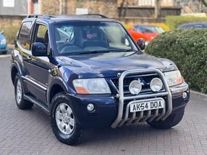 Mitsubishi Shogun Dl-D Commercial 3.2 Diesel Manual Swb - Picture 1 of 24