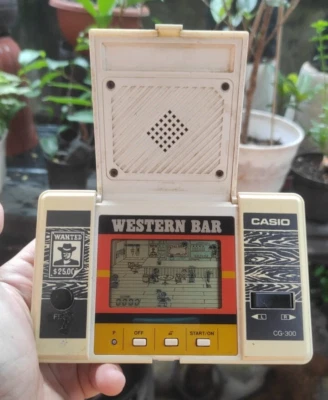 Reloj WESTERN BAR CASIO GAME FUNCIONANDO CG-300 Japón 1984 SKU006 Foto 1 de 4