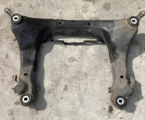 AUDI FRONT SUBFRAME 8E0399313bg 8E0399313am 8E0399313m 8E0399313n - Imagen 1 de 1