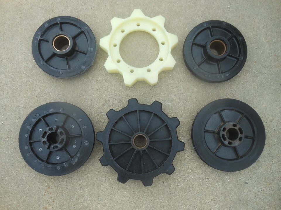 RUPP SINGLE DRIVE SPROCKET KIT YANKEE AMERICAN SPORT W/T NT VINTAGE SNOWMOBILE  - Image 1 of 1
