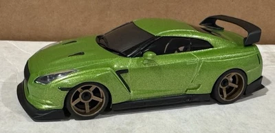 Kyosho Mini-Z Painted Body Nissan R35 GT-R Candy Lime w/ Custom Widebody Kit - Image 1 of 4