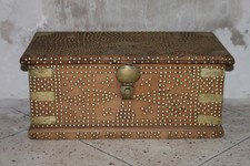 Ancien coffre de voyage oriental