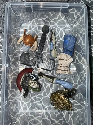 Lote de piezas BAF surtidas de Marvel Legends INCOMPLETO Foto 1 de 4