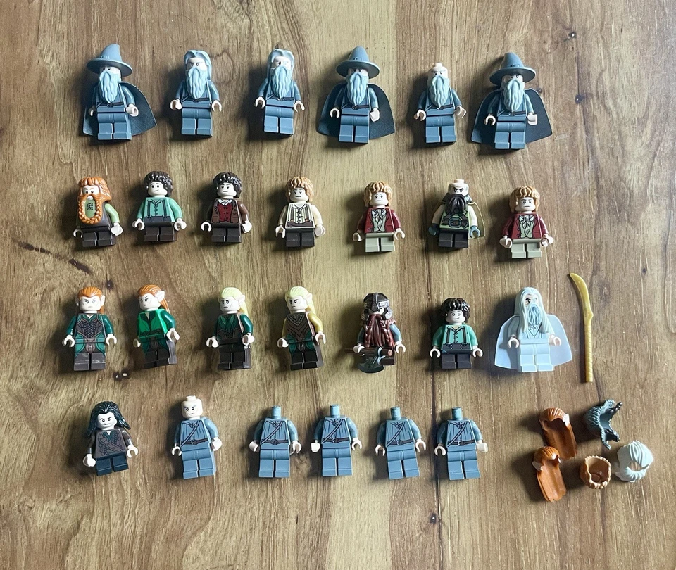 LEGO LOTR ¡Lote de minifiguras! 21 figuras + accesorios!!! ¡Elfos, enanos, hobbits!! Foto 1 de 4