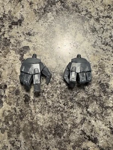 Marvel Legends Iron Monger Robot Hands For Custom Fodder - Picture 1 of 2