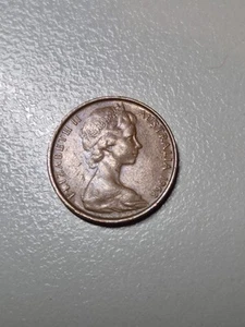 1968 Two Cent Aust, rare - Picture 1 of 2
