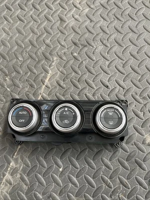 Оригинальный блок климат-контроля для обогревателя переменного тока Subaru WRX 2016 года выпуска - Изображение 1 из 4
