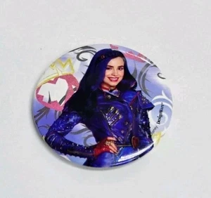 DISNEY DESCENDANTS 2017 EVIE ROUND BUTTON - Picture 1 of 4