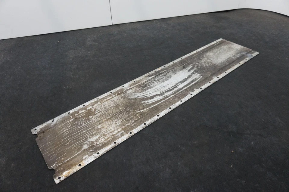 Center Undertray Skid Plate Shield 400825208 Lamborghini Gallardo Spyder 2008 - Image 1 of 4