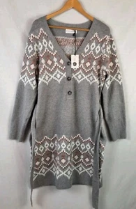 Nuevo con etiquetas Vestido Suéter Tejido Delantero Botón Diamante Gris Marca Lucky Talla 1X - Imagen 1 de 11