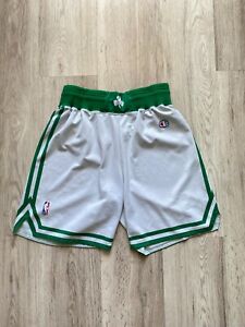 VTG 90s Boston Celtics NBA champion shorts jersey streetwear SIZE S