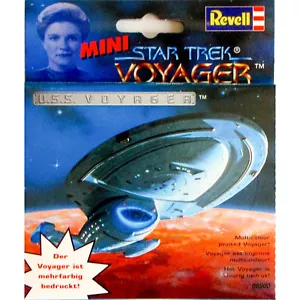 STAR TREK Mini USS VOYAGER Starship Socket Revell 06900 - Picture 1 of 2