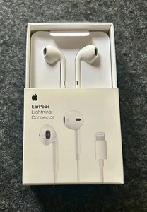Orig. Apple EarPods mit Lightning Connector ​​​​​​​Headset - Neu! - Bild 1 von 3