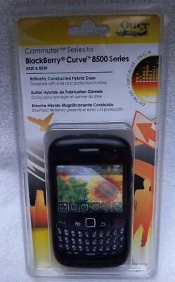 NEW Otterbox BlackBerry 8520 8530 8500 Commuter Case CURVE Black Hard Cover - Image 1 of 4