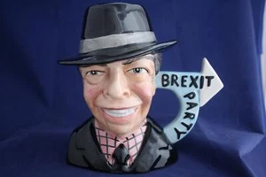 BAIRSTOW MANOR NIGEL FARAGE LET THE PEOPLE DECIDE BREXIT 6/500 CHARACTER JUG - Picture 1 of 11