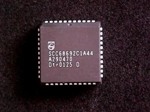 SCC68692C1A44 - Philips Serial I/O Controller (PLCC-44) - Picture 1 of 2