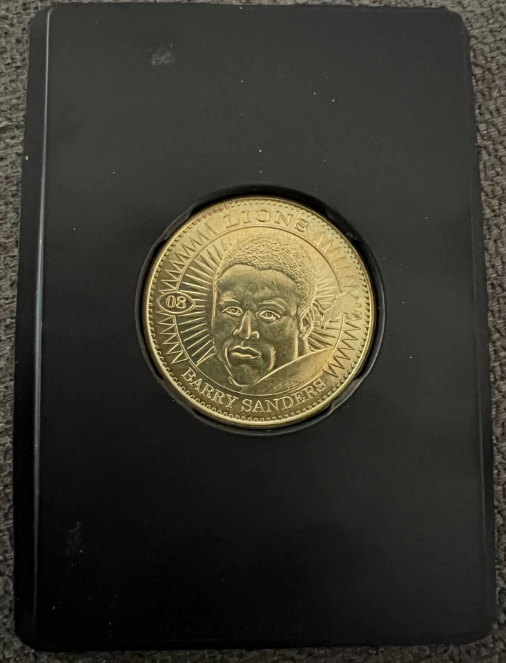 1997年Pinnacle金币-NFL名人堂球员巴里·桑德斯底特律狮子 — 第 1/1 张图片